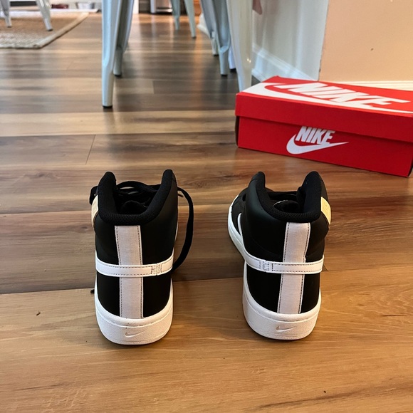7.5M black Nike Court Royale Mid *Brand New - Never worn* - Picture 2 of 13